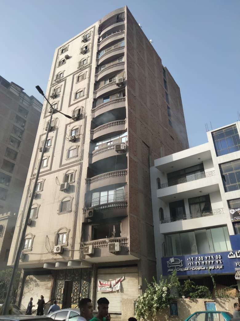 السيطرة على حريق في عقار مكون من 11 طوابق بالمريوطية