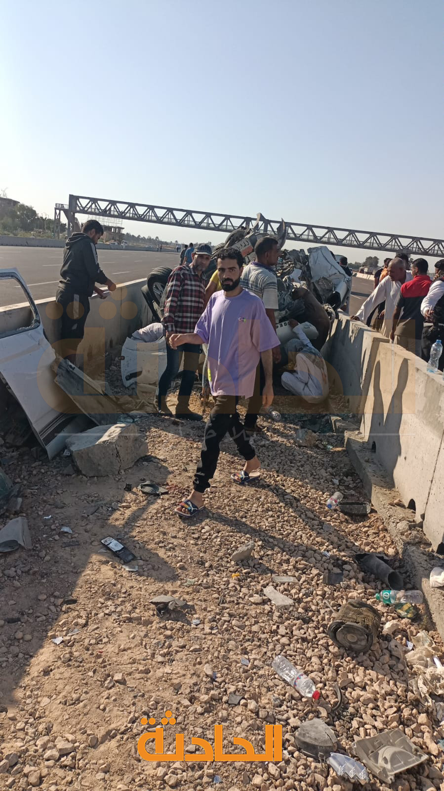 تصادم ميكروباصين بطريق الإسكندرية الصحراوي