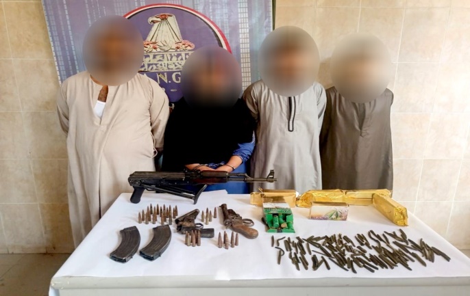 المتهمين بالمضبوطات