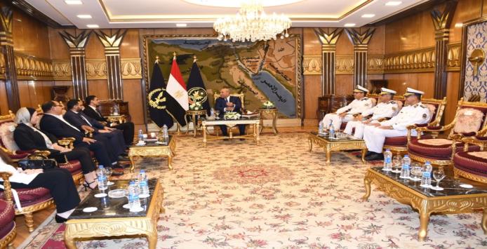 أكاديمية الشرطة تستقبل وفد أعضاء هيئة التدريس وطلبة كليات الحقوق بعدد من الجامعات