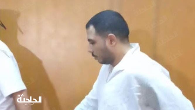 سفاح التجمع داخل المحكمة