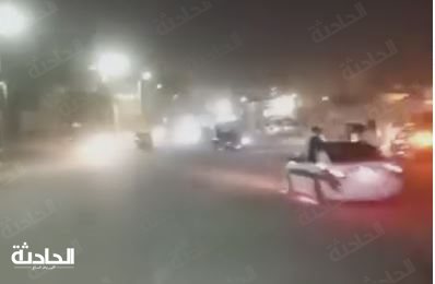 فحص فيديو قيادة سيارات بحركات استعراضية في أسوان