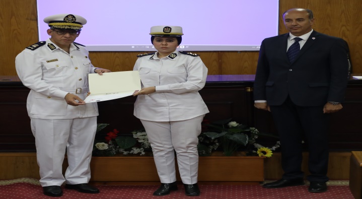 أكاديمية الشرطة تنظم دورة تدريبية للكوادر الأمنية بالوزارة
