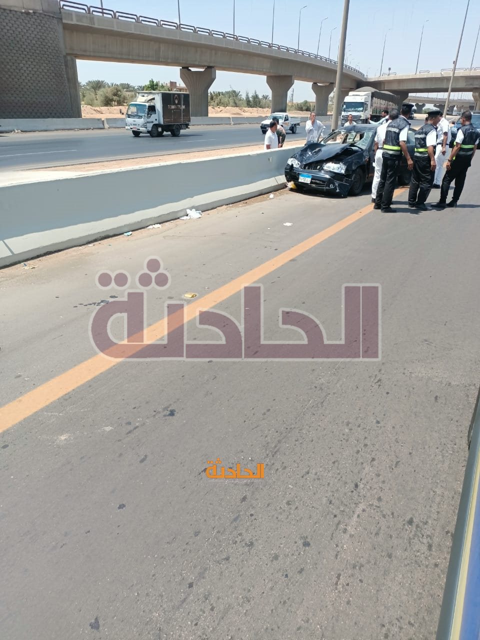 تصادم سيارة ملاكى بطريق وادي النطرون القاهرة