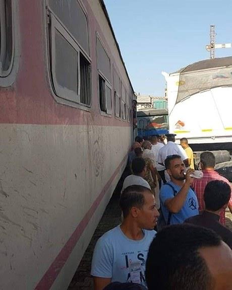 حادث تصادم قطار برج العرب في الإسكندرية