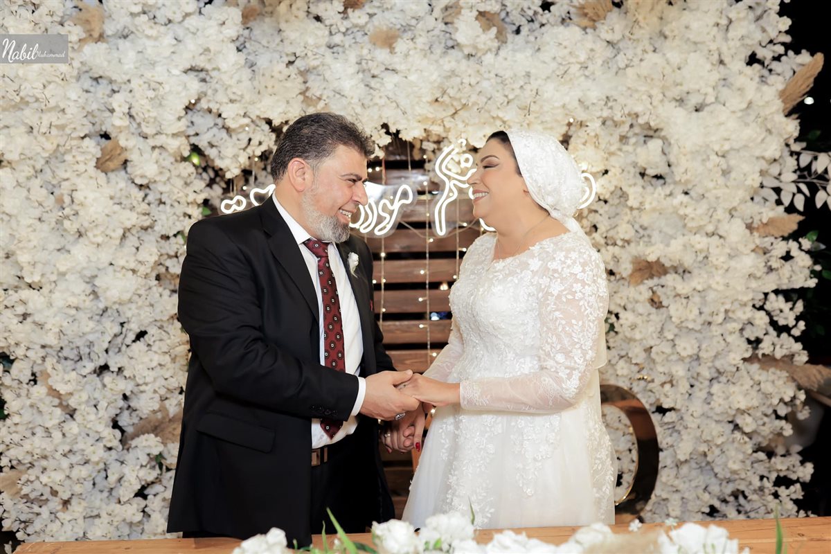 النائبة نشوى الديب تعلن زواجها من ابن عمها