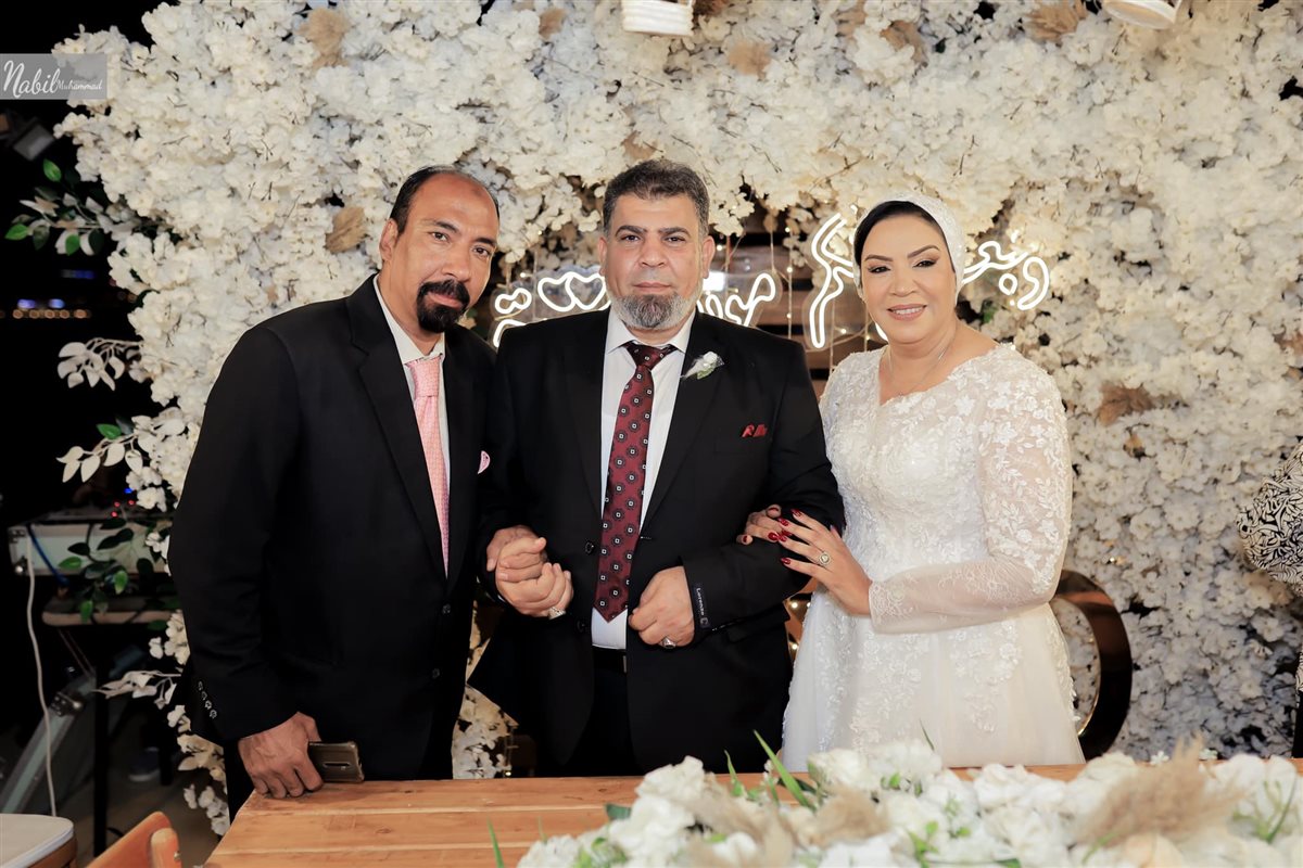 النائبة نشوى الديب تعلن زواجها من ابن عمها