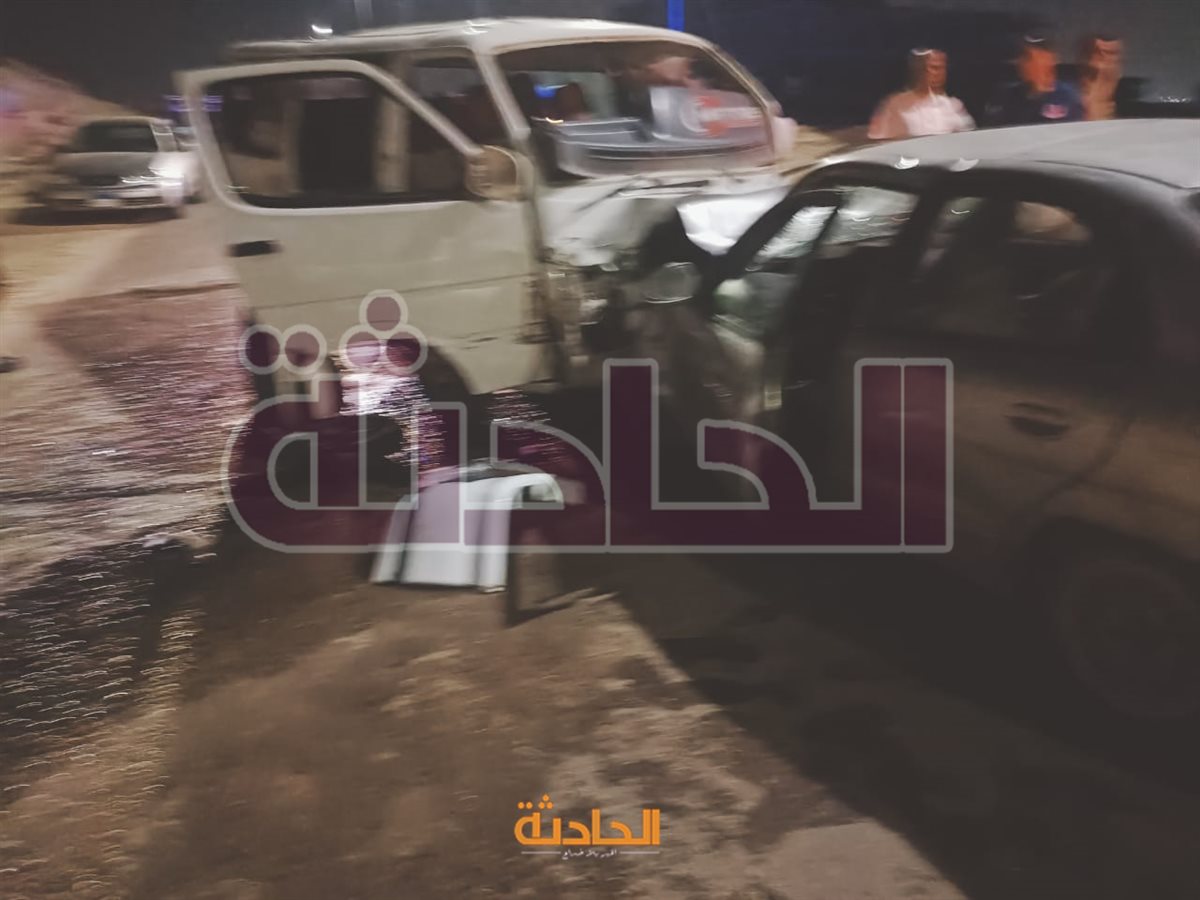 حادث تصادم ميكروباص