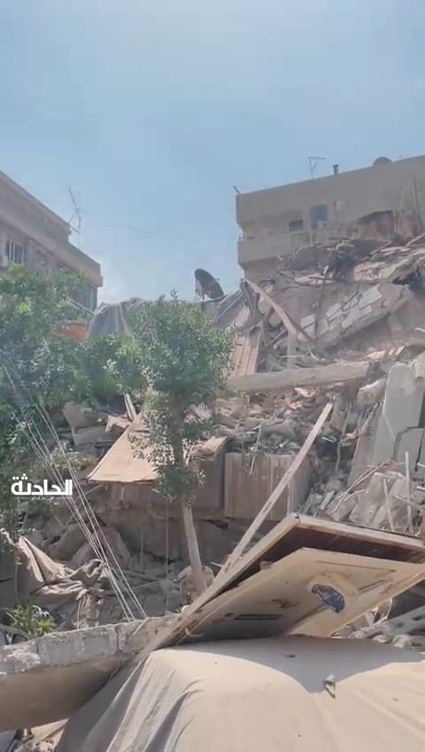 انهيار عقار سكنى بمنطقة أرض الجولف بالنزهة