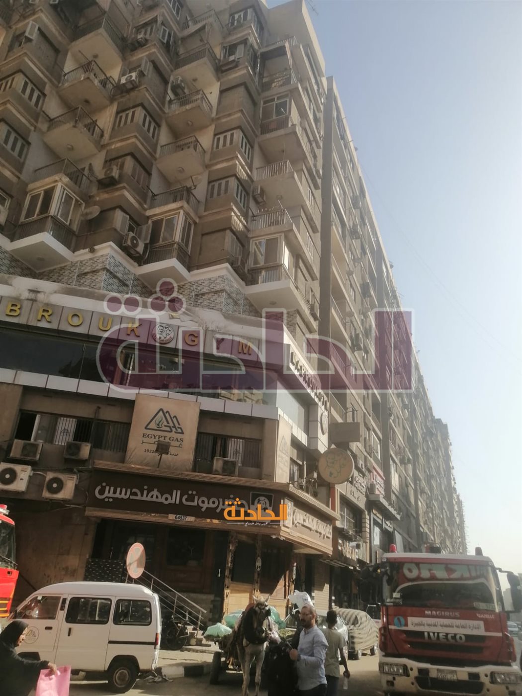 حريق أعلى مطعم حضر موت بفيصل