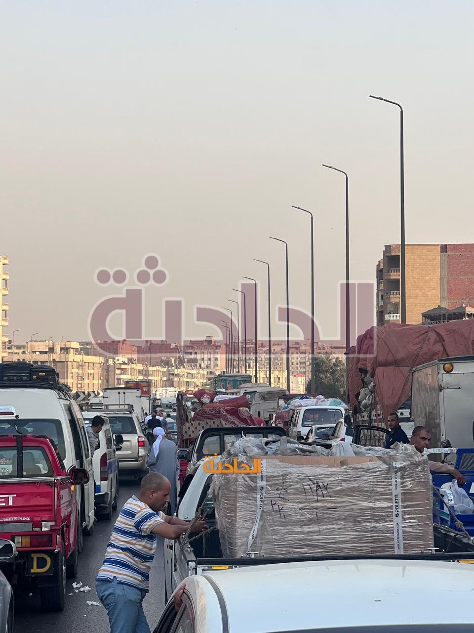 شلل مروري تام لمحور المنيب اتجاه المعادي