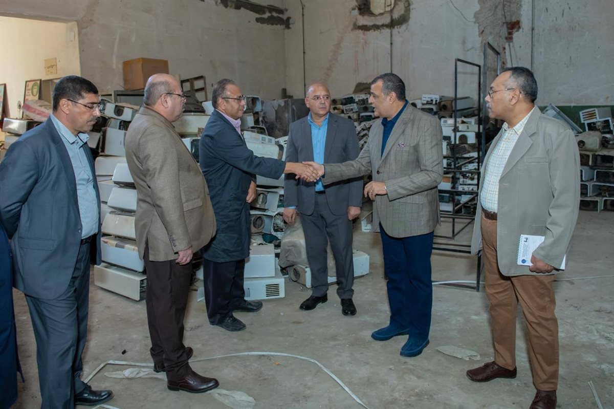 وزير الإنتاج الحربي