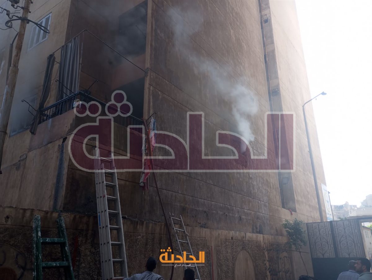 حريق في برج سكني بمدينة دمنهور
