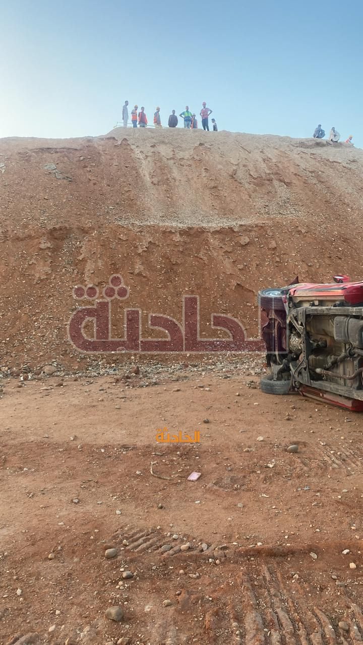 انقلاب سيارات عمالة بوادي النطرون