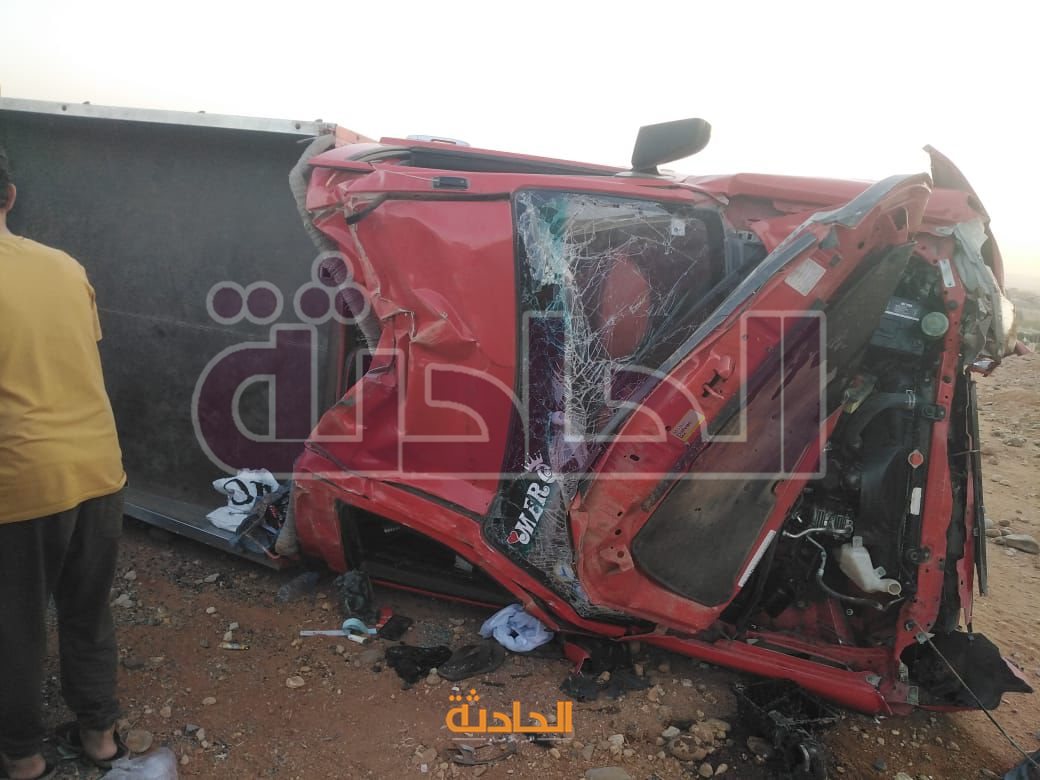 انقلاب سيارات عمالة بوادي النطرون