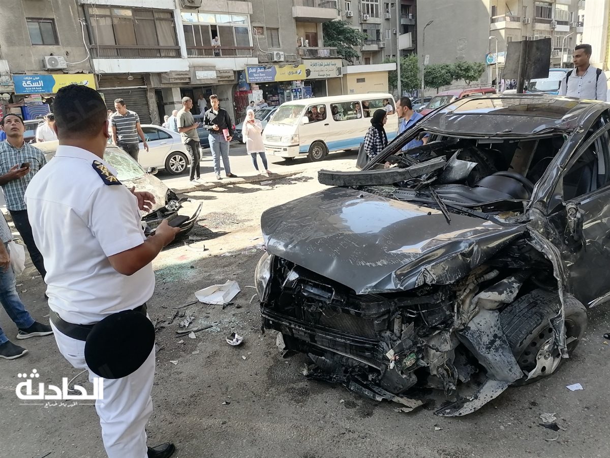 سقوط ملاكي بالقرب من نادي السكة الحديد