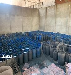 مصنع لإنتاج المخصبات والأسمدة المغشوشة