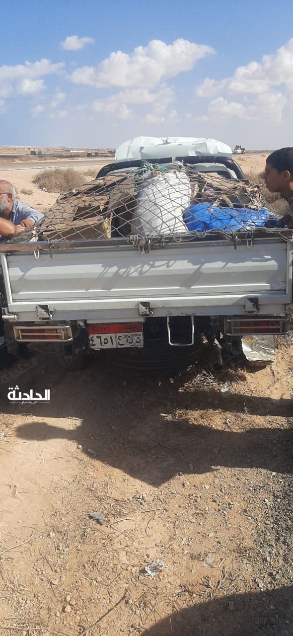 حادثي انقلاب سيارة ملاكي وتصادم أخرى