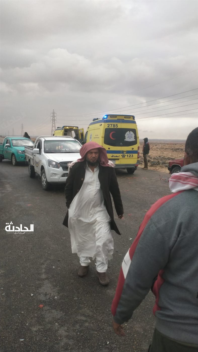 حادث تصادم ثمناية ونصف نقل بمطروح