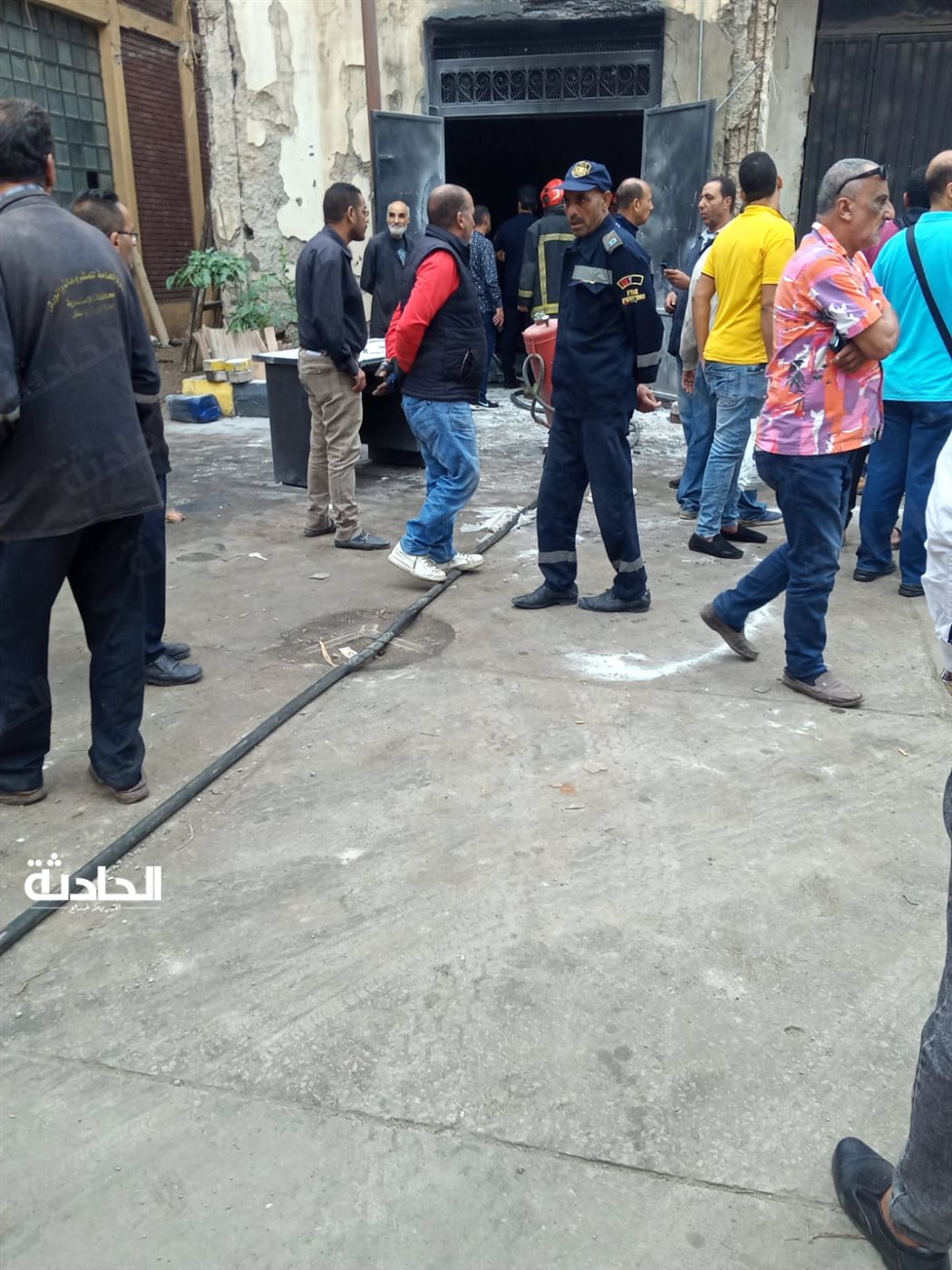 استشعال النيران في مخزن زيت بالإسكندرية