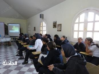 لقاءات مع طلبة المدارس والجامعات للتوعية بمخاطر المخدرات