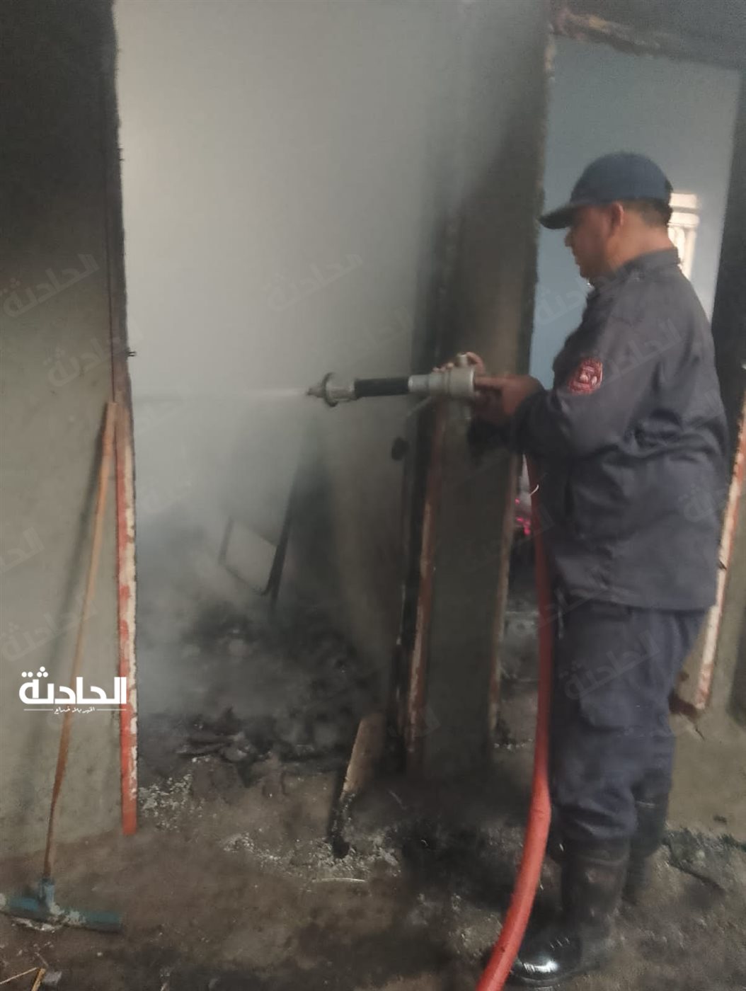 حريق يلتهم منزل مكون من 4 طوابق في أسيوط