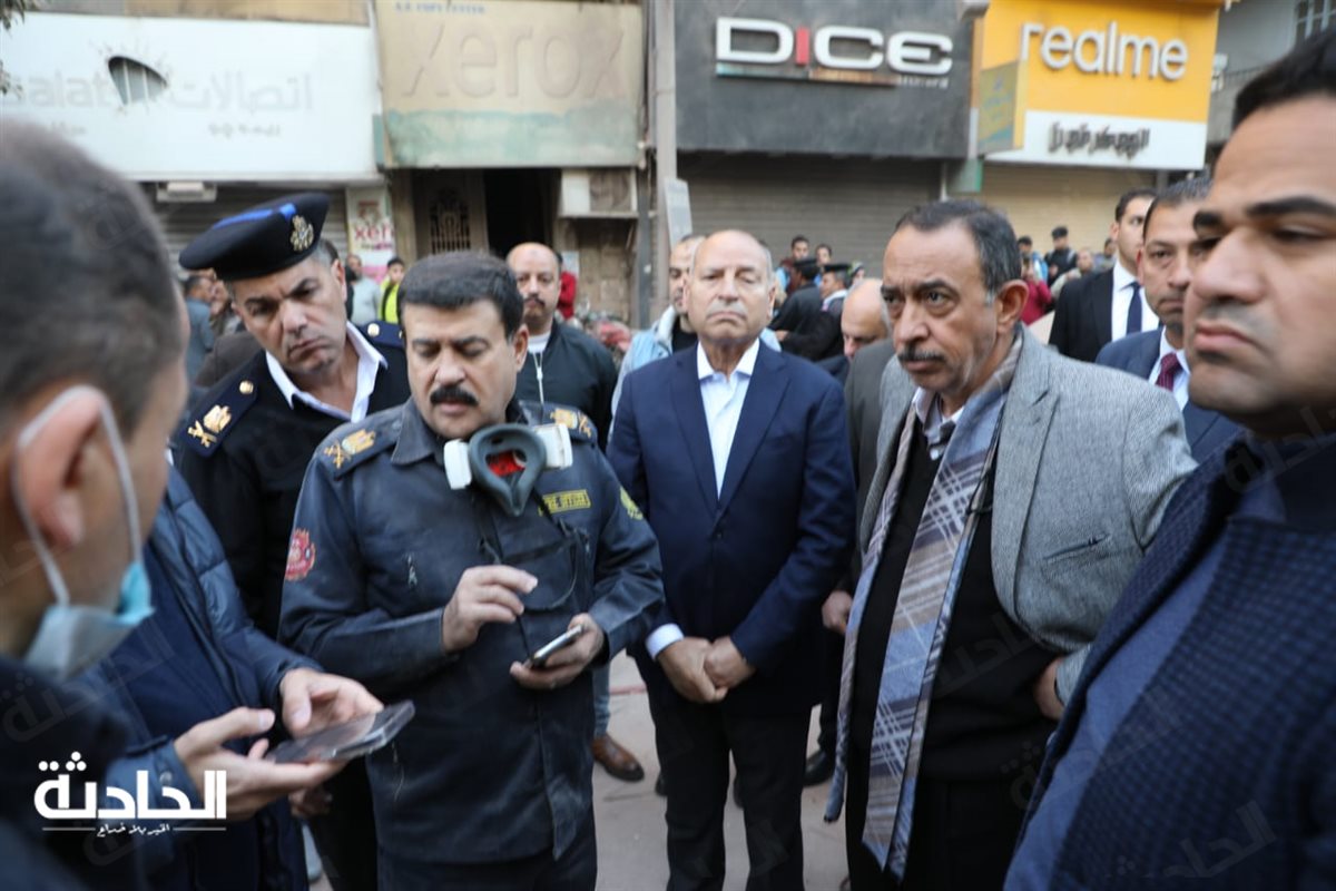 انهيار عقار
